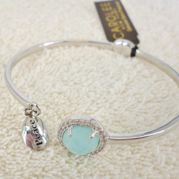 Carolee Bracelet Green Gemstone "Peace" Silver Plate Hinged 2.5" NWT Orig $75 - Picture 1 of 6